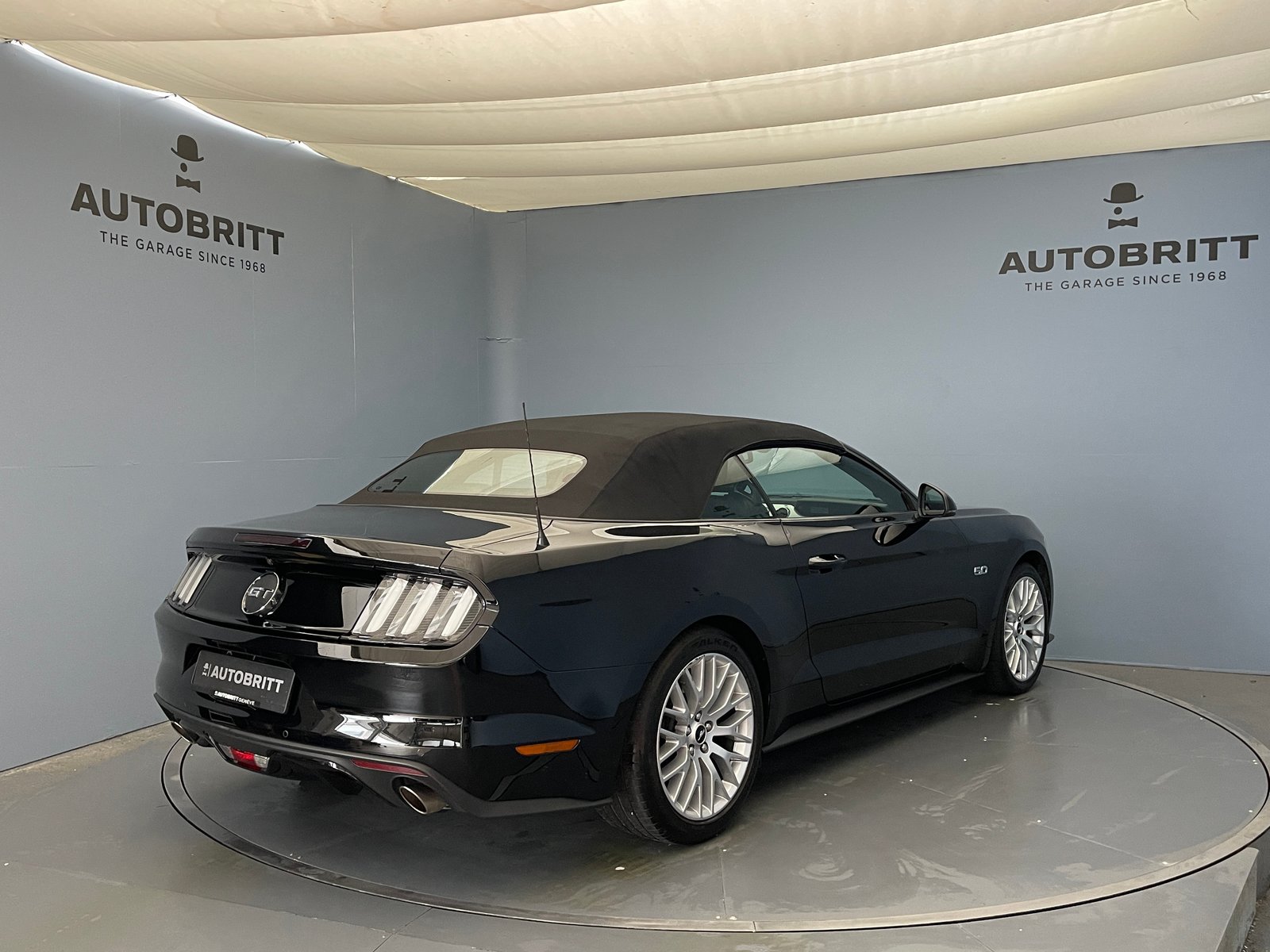 FORD Mustang Convertible 5.0 V8 GT, Petrol, Second hand / Used, Automatic - 7