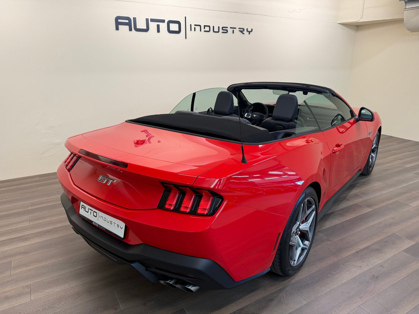 FORD Mustang Convertible 5.0 V8 GT Automat, Petrol, Second hand / Used, Automatic - 4