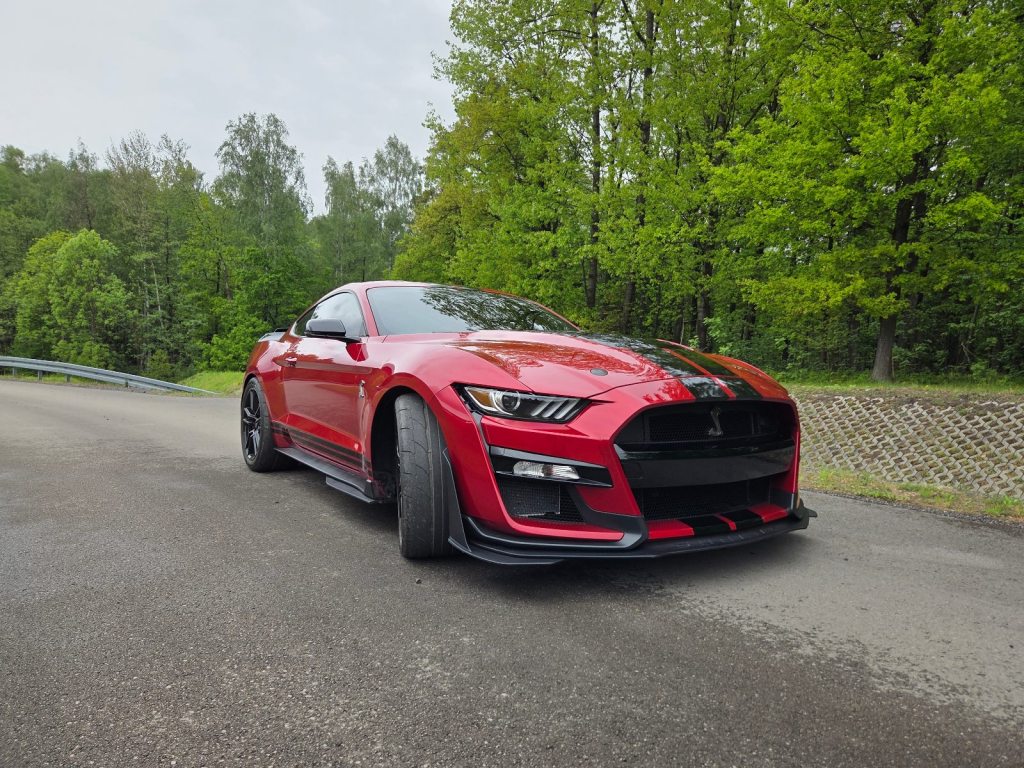 FORD MUSTANG 5.2 V8 Shelby GT 500