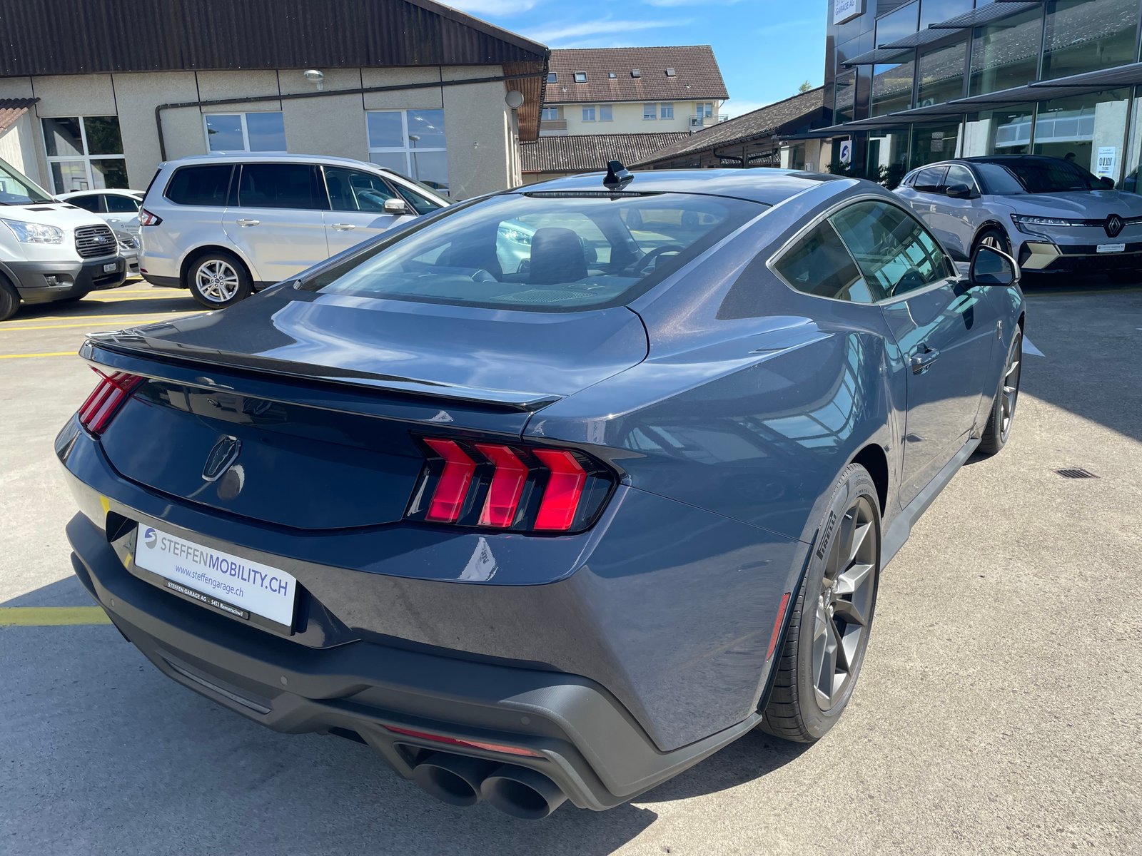 FORD Mustang Fastback 5.0 V8 Dark Horse, Petrol, Second hand / Used, Manual - 5