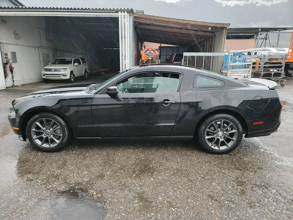 FORD FORD Mustang 3.7 V6 Automat, Petrol, Second hand / Used - 2