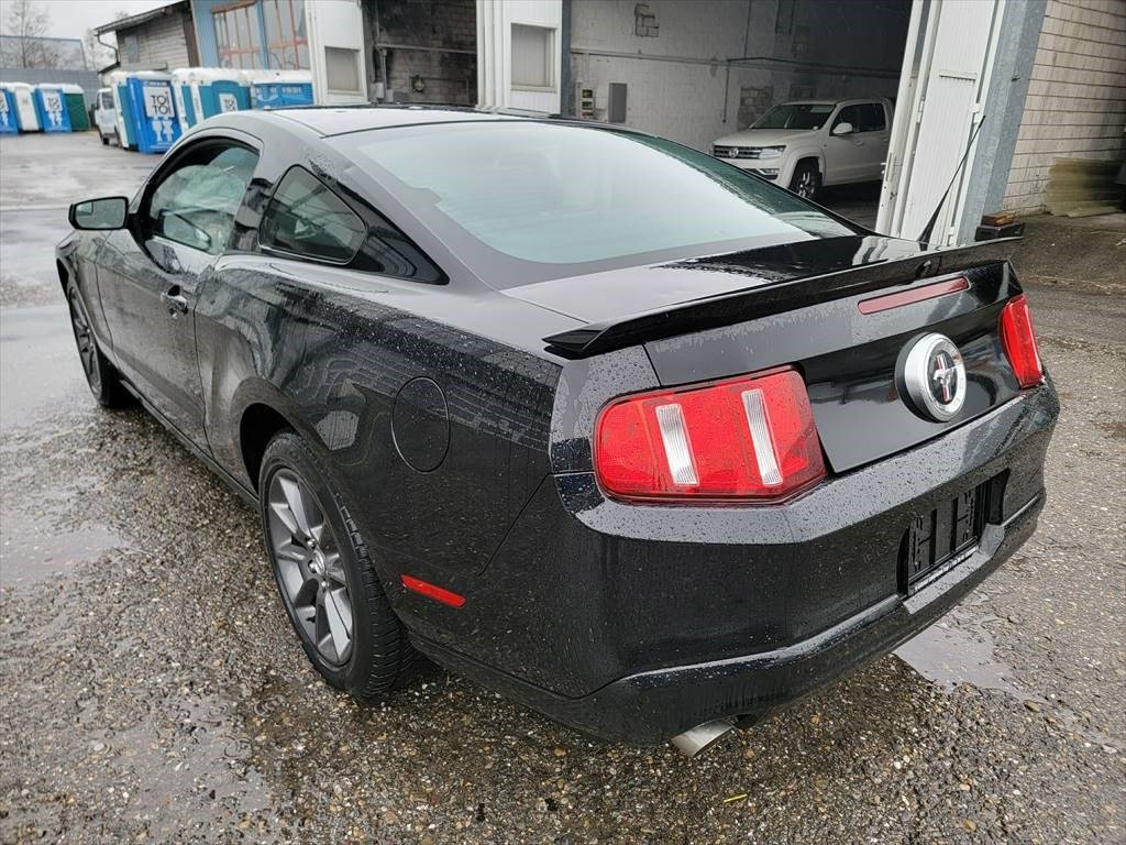 FORD FORD Mustang 3.7 V6 Automat, Petrol, Second hand / Used - 3