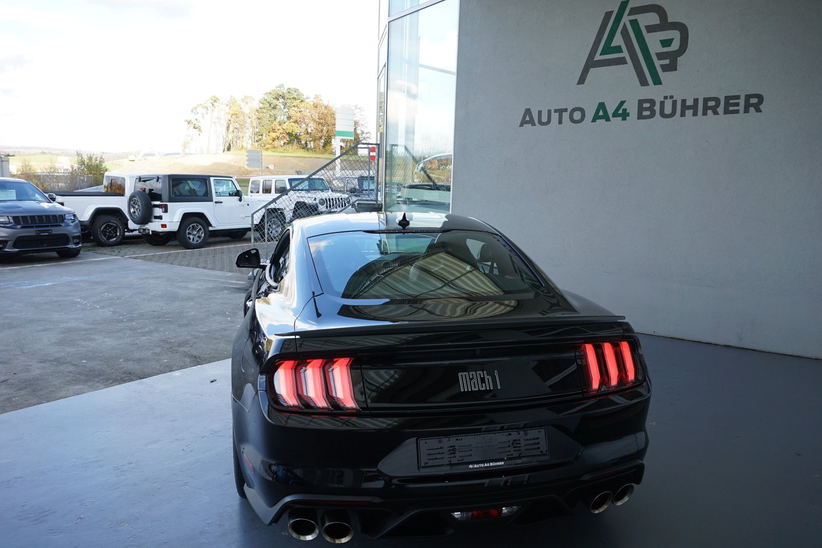 FORD Mustang FB 5.0 V8 Mach 1 Automat 460PS CH-Auto, Benzin, Occasion / Gebraucht, Automatik - 7