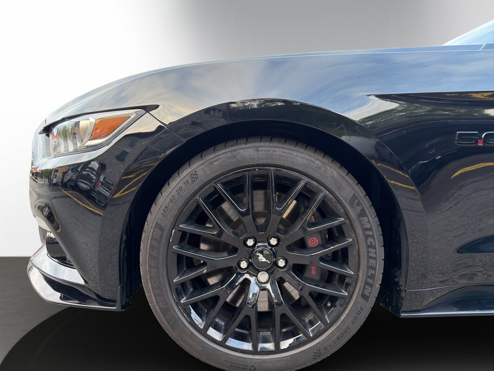 FORD Mustang FB 5.0 V8, Benzin, Occasion / Gebraucht, Automatik - 6