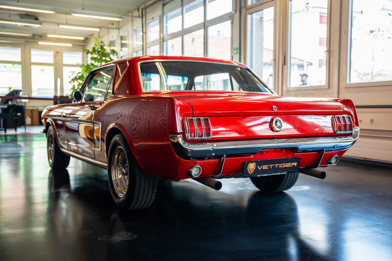 FORD MUSTANG V8, Petrol, Second hand / Used, Automatic - 4