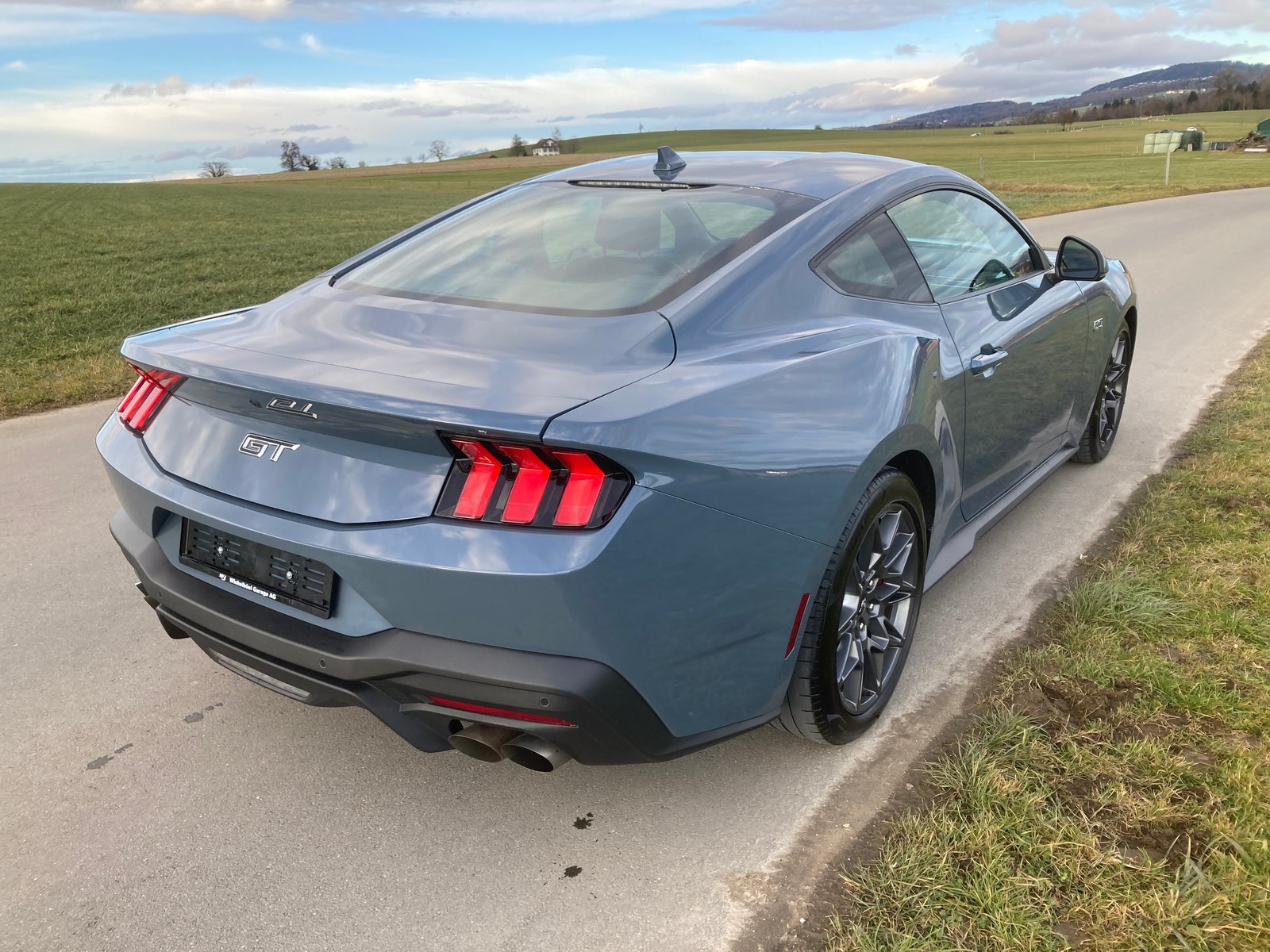 FORD Mustang Fastback 5.0 V8 GT Automat, Essence, Occasion / Utilisé, Automatique - 3