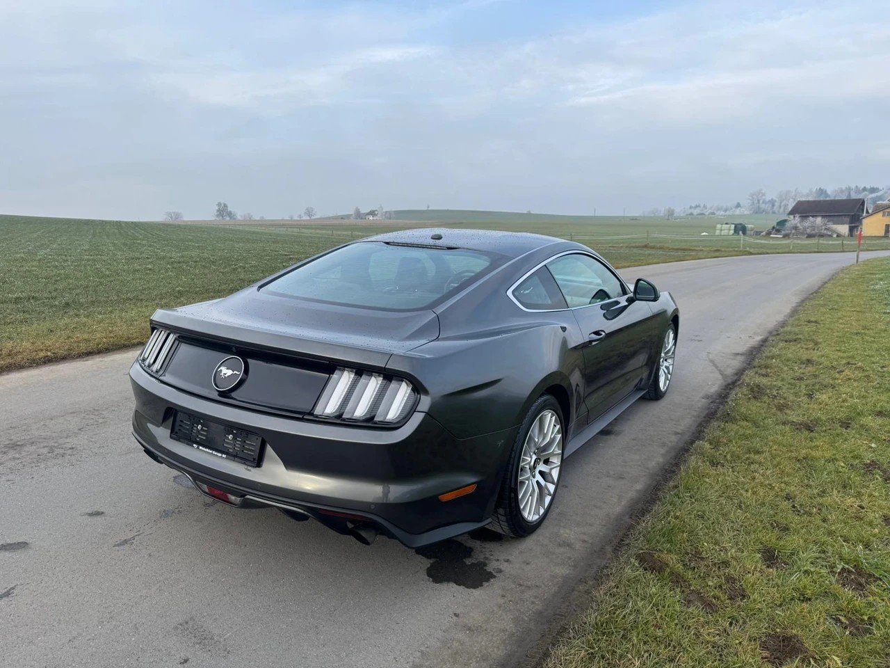 FORD Mustang Fastback 2.3 Automat, Petrol, Second hand / Used, Automatic - 4