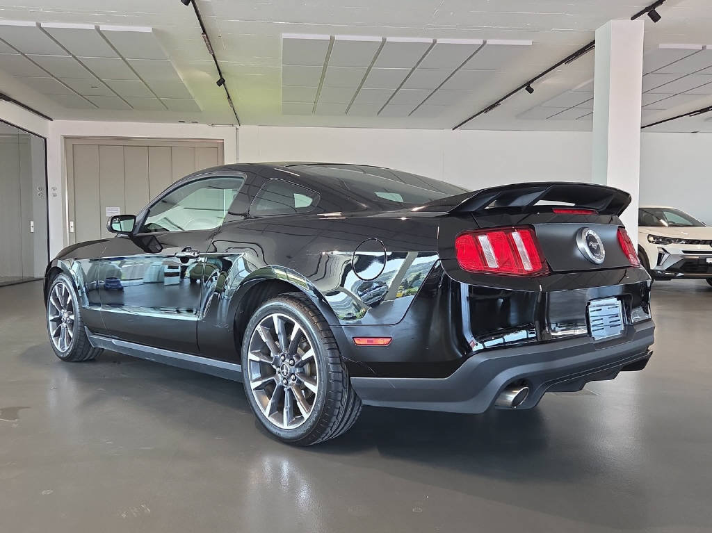 FORD Mustang Coupé 5.0 V8 GT Premium, Benzin, Occasion / Gebraucht, Automatik - 6