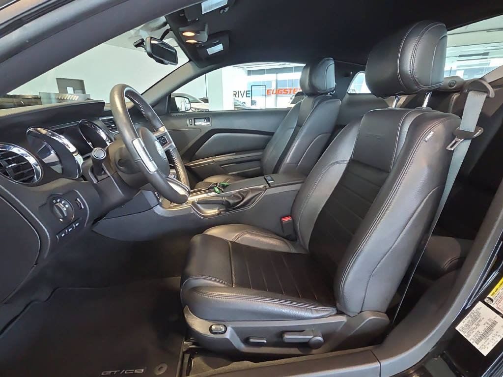 FORD Mustang Coupé 5.0 V8 GT Premium, Benzin, Occasion / Gebraucht, Automatik - 7