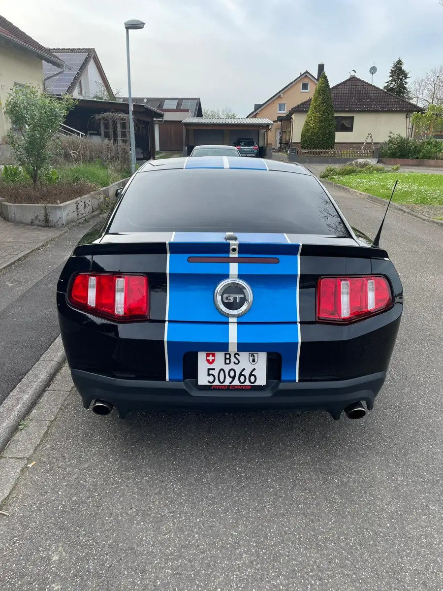 FORD Mustang Coupé 5.0 V8 GT Premium, Petrol, Second hand / Used, Manual - 4