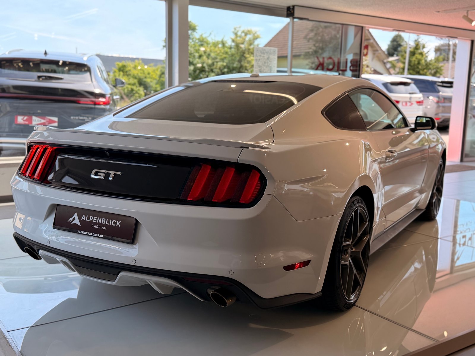 FORD Mustang Fastback 5.0 V8 GT Automat, Benzin, Occasion / Gebraucht, Automatik - 6