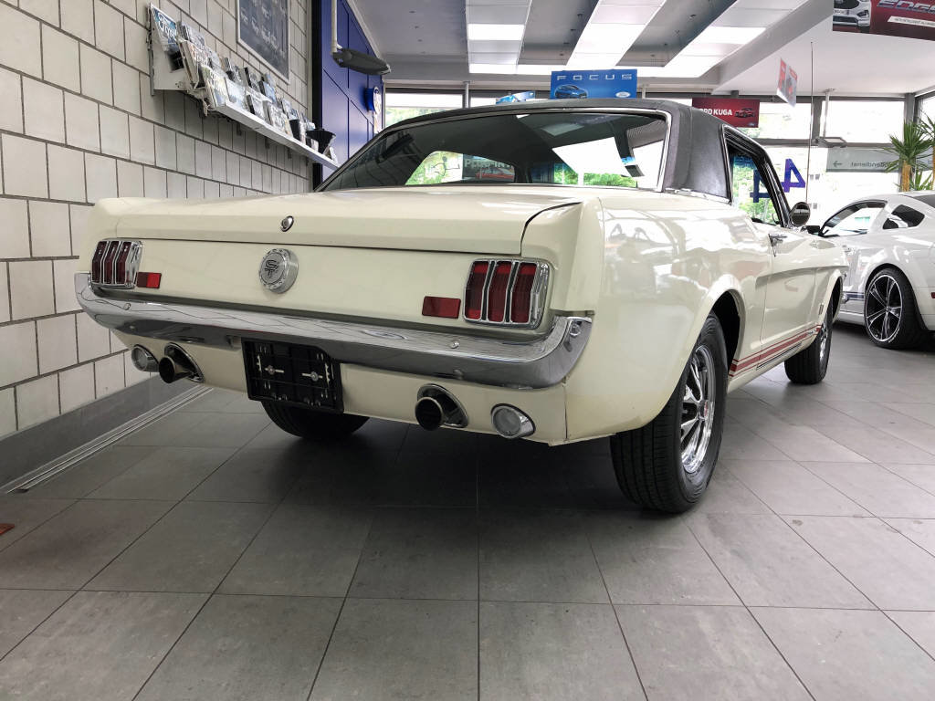 FORD MUSTANG V8, Benzina, Occasioni / Usate, Automatico - 6