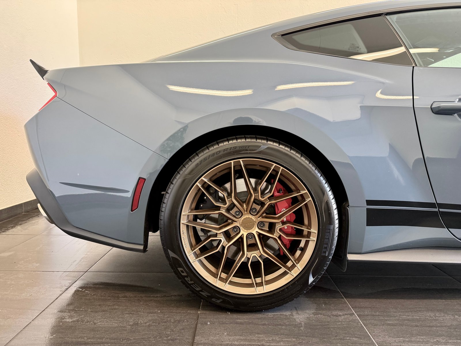 FORD Mustang Fastback 5.0 V8 GT Automat, Essence, Occasion / Utilisé, Automatique - 7