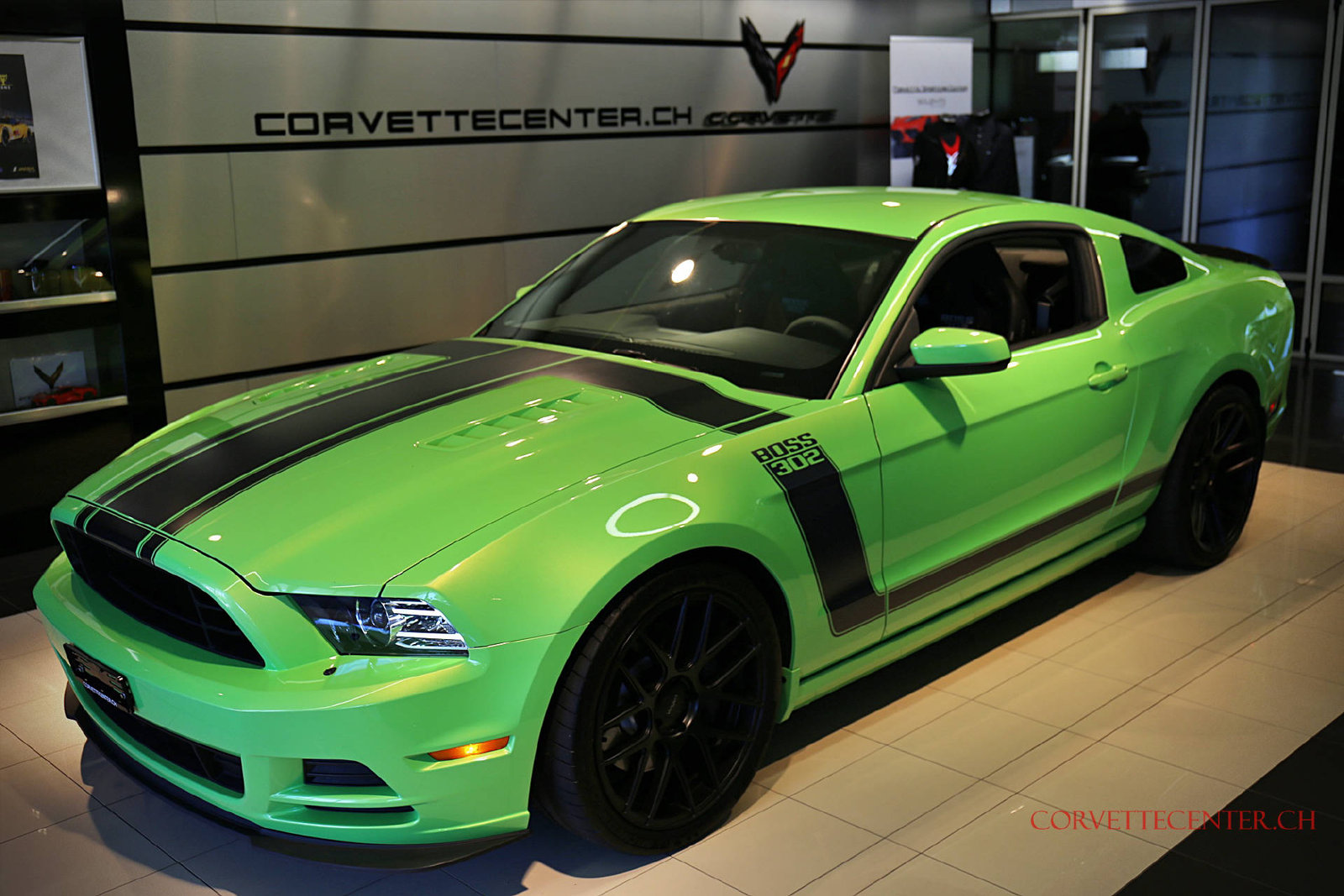 FORD Mustang 302 BOSS Coupé 5.0 V8, Benzin, Occasion / Gebraucht, Handschaltung - 2