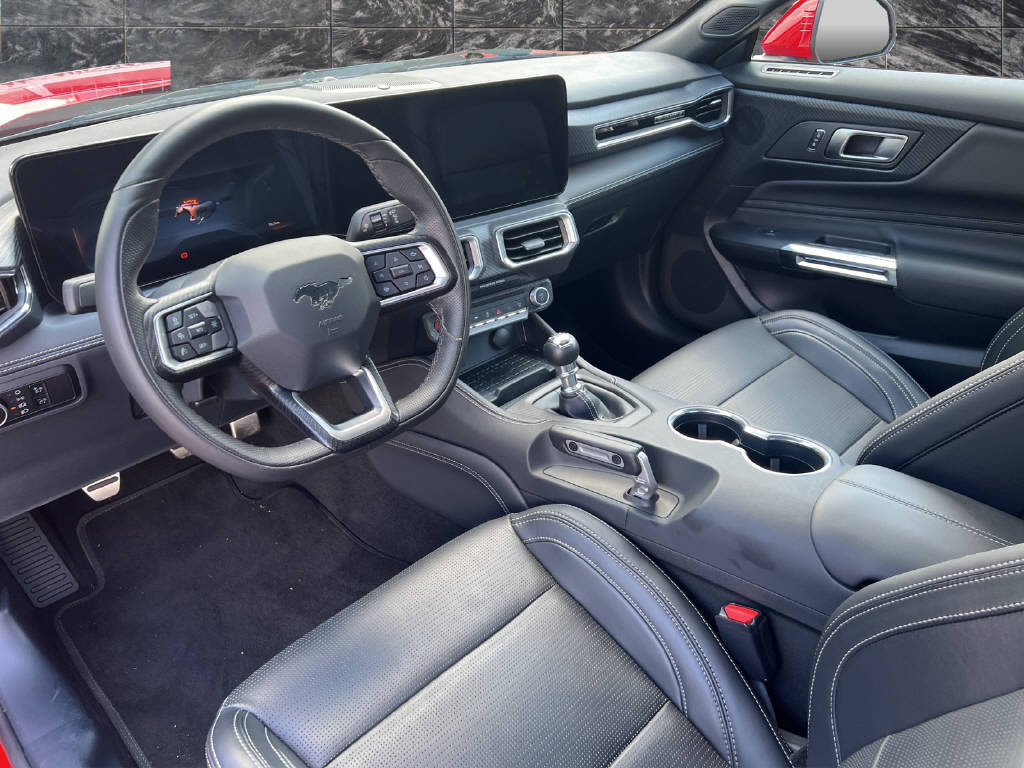 FORD Mustang Coupé 5.0 V8 GT, Petrol, Second hand / Used, Manual - 7