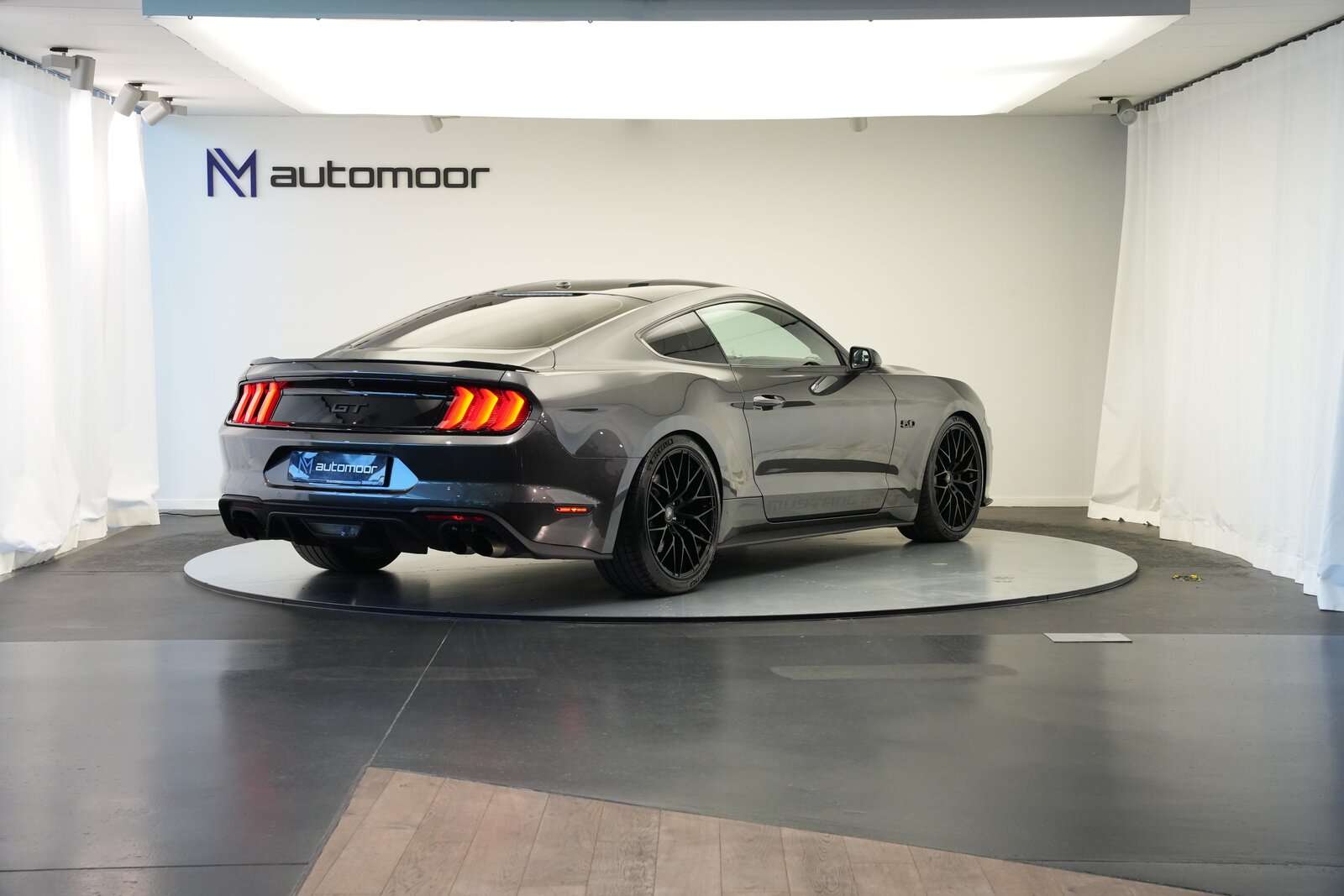 FORD Mustang Fastback 5.0 V8 GT Automat, Benzina, Occasioni / Usate, Automatico - 5