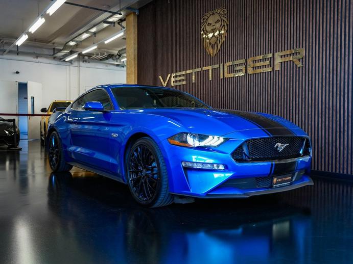 FORD Mustang Fastback 5.0 V8 GT Automat, Benzin, Occasion / Gebraucht, Automatik