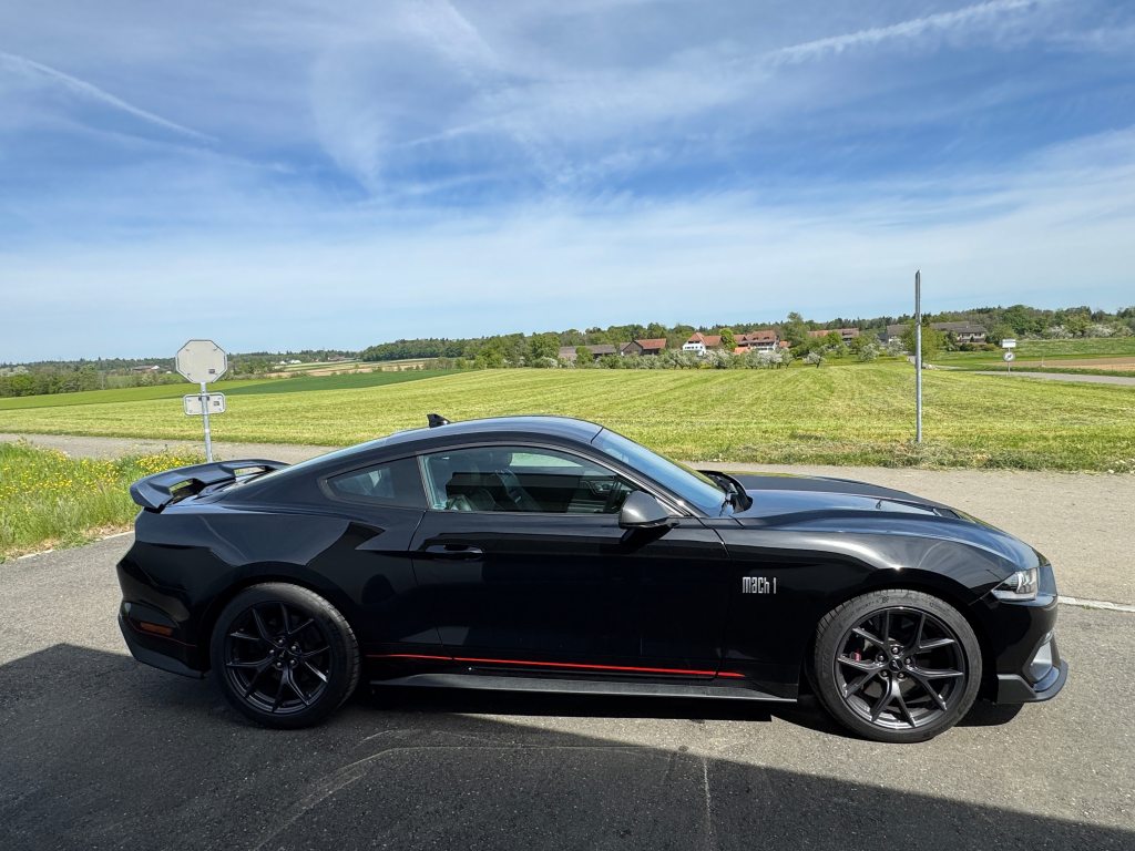 FORD MUSTANG 5.0 V8 Mach 1, Essence, Occasion / Utilisé, Automatique - 5