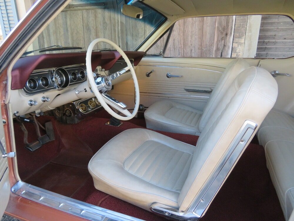 FORD Mustang GT, Petrol, Classic, Manual - 4
