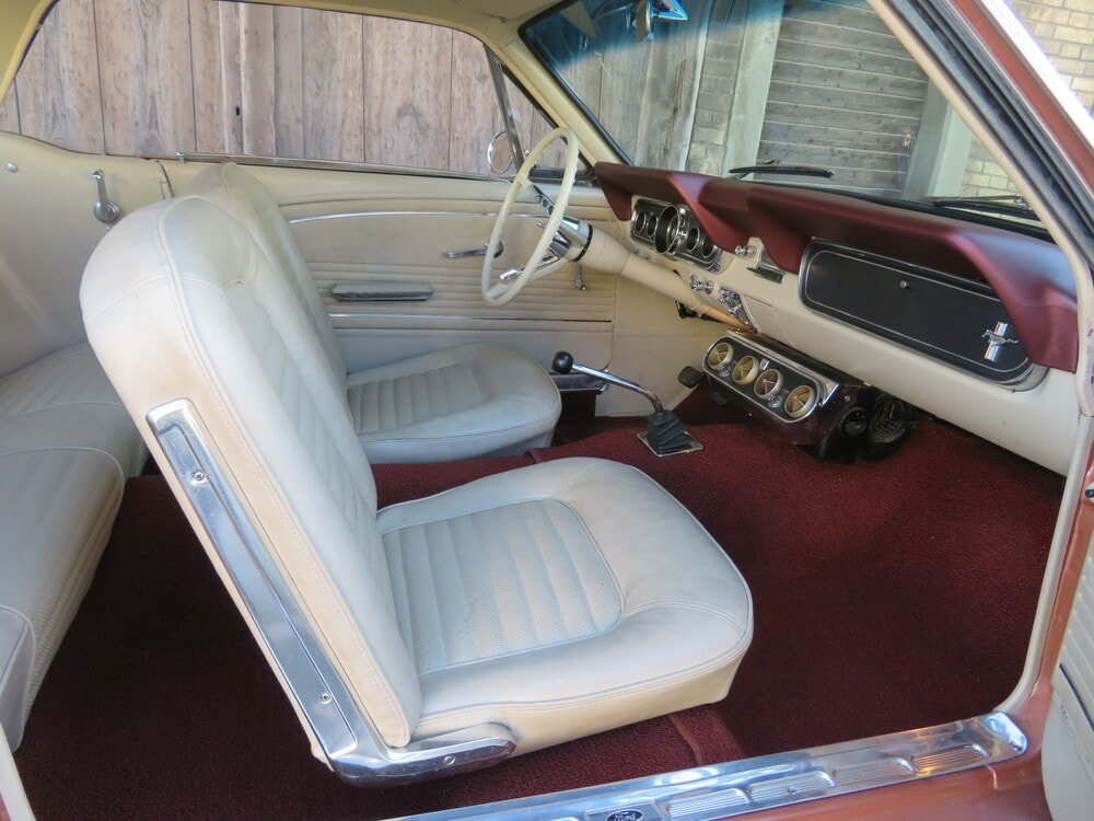 FORD Mustang GT, Petrol, Classic, Manual - 6