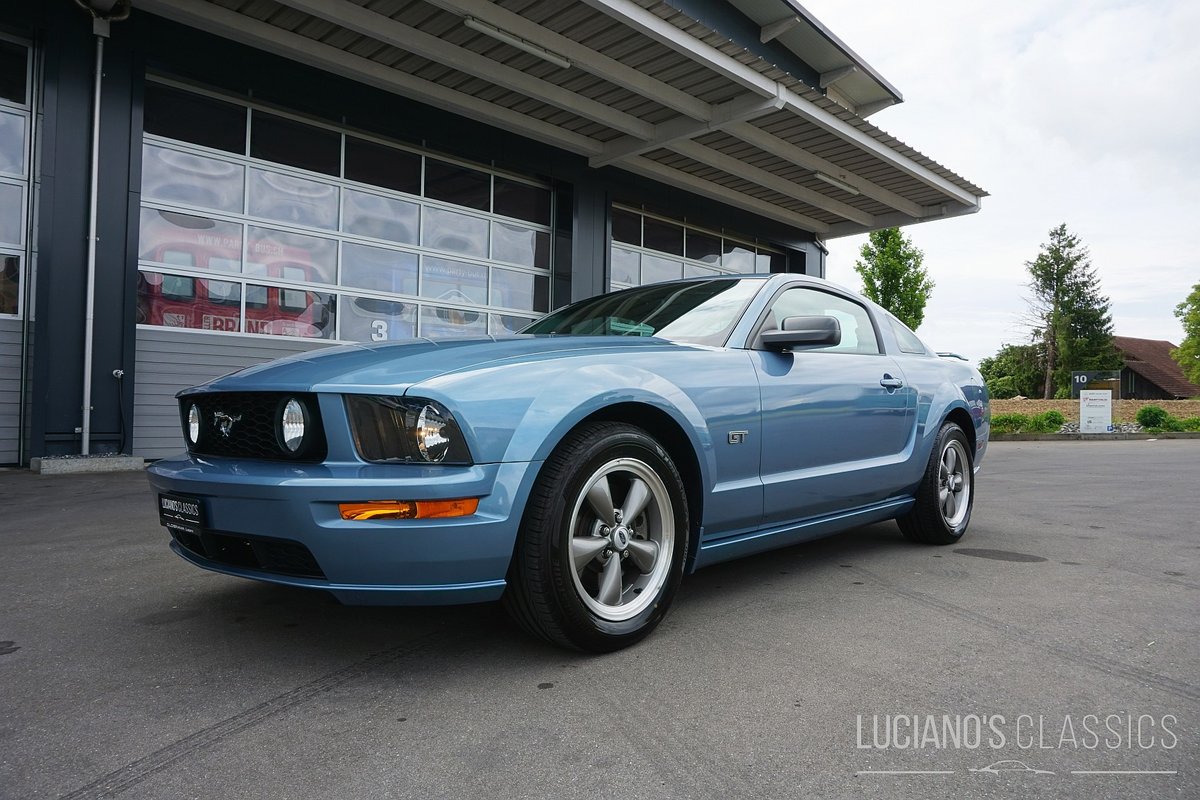 FORD Mustang GT, Essence, Occasion / Utilisé, Automatique - 2