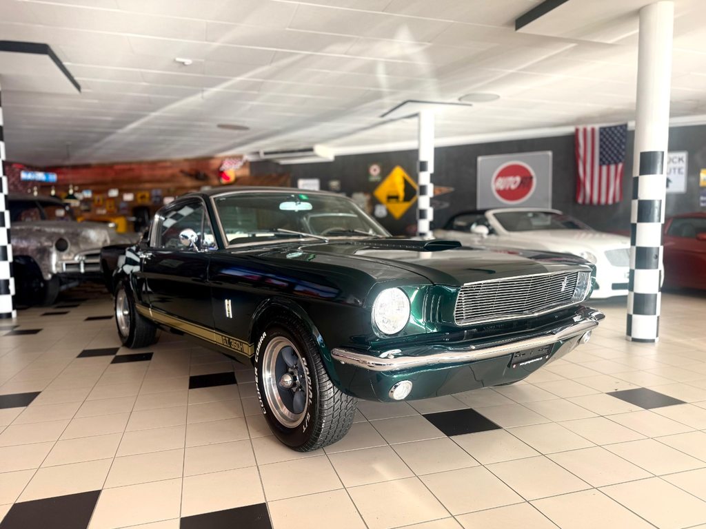 FORD Fastback, Petrol, Classic, Automatic - 2