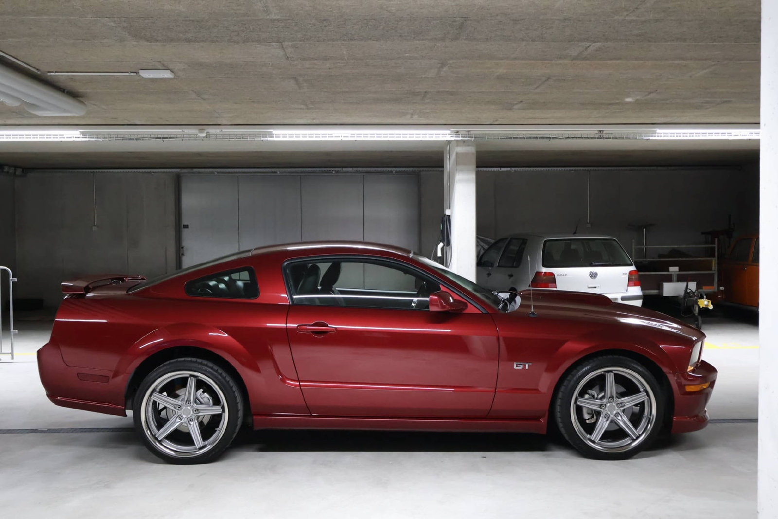 FORD Mustang GT, Essence, Occasion / Utilisé, Automatique - 2