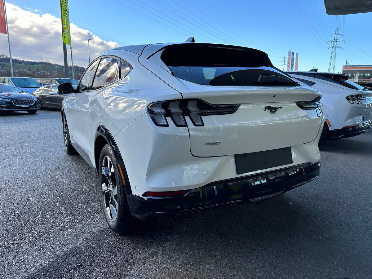 FORD Mustang MACH-E Premium AWD 75 kWh, Elettrica, Auto nuove, Automatico - 5