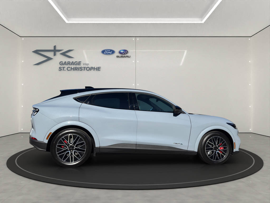 FORD Mustang Mach-E Premium AWD Extd Range 0.99% Leasing, Électrique, Voiture nouvelle, Automatique - 6