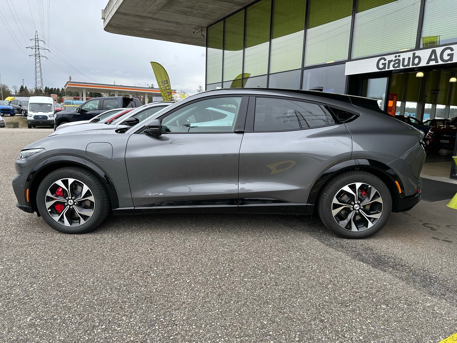 FORD Mustang MACH-E Premium AWD 75 kWh 0.99 Leasing, Électrique, Voiture nouvelle, Automatique - 4