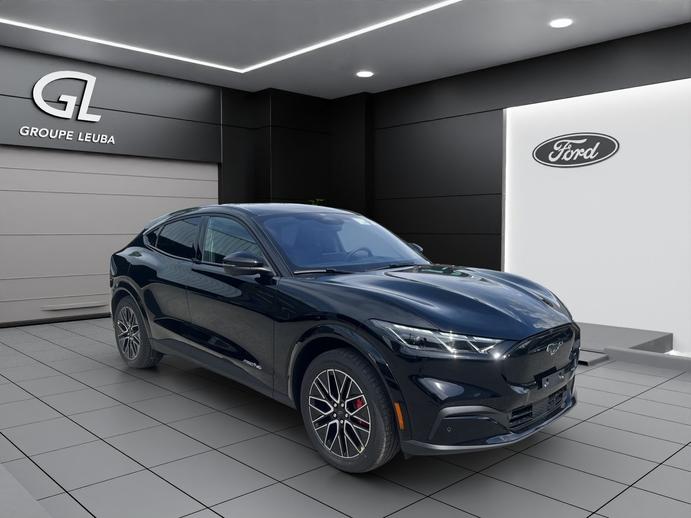 FORD Mustang MACH-E Premium AWD 88 kWh, Elektro, Neuwagen, Automatik