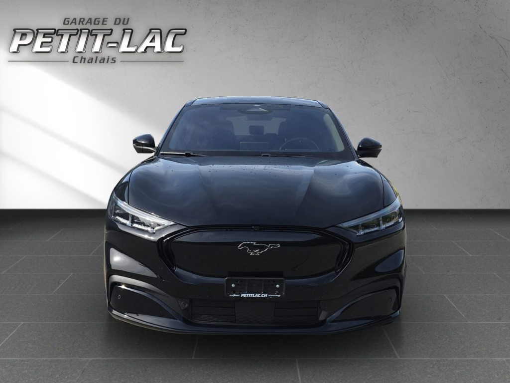 FORD MUSTANG MACH-E Premium AWD, Électrique, Occasion / Utilisé, Automatique - 2
