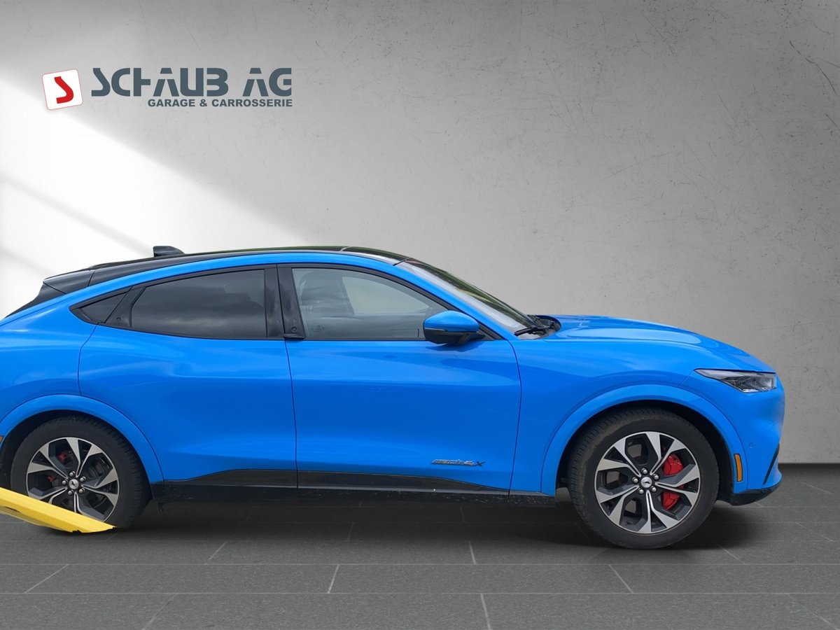 FORD Mustang MACH-E First Edition AWD 99 kWh, Elektro, Occasion / Gebraucht, Automatik - 7