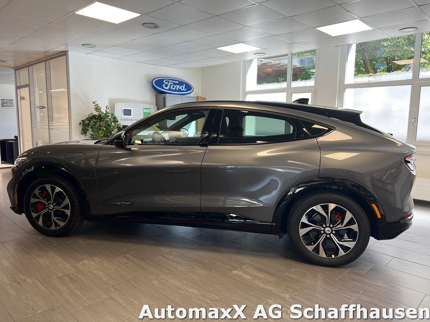 FORD Mustang Mach-E Premium AWD, Elektro, Occasion / Gebraucht, Automatik - 3