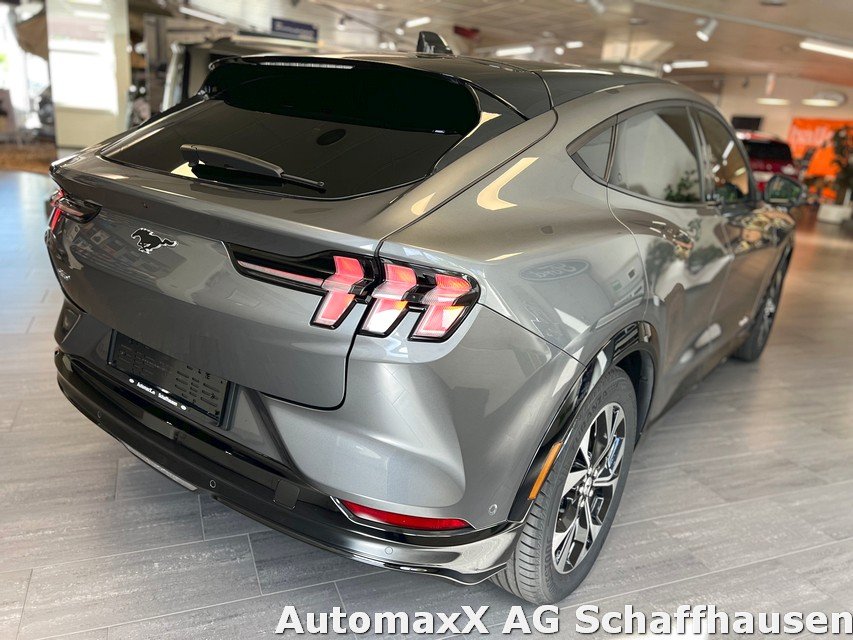 FORD Mustang Mach-E Premium AWD, Elektro, Occasion / Gebraucht, Automatik - 7
