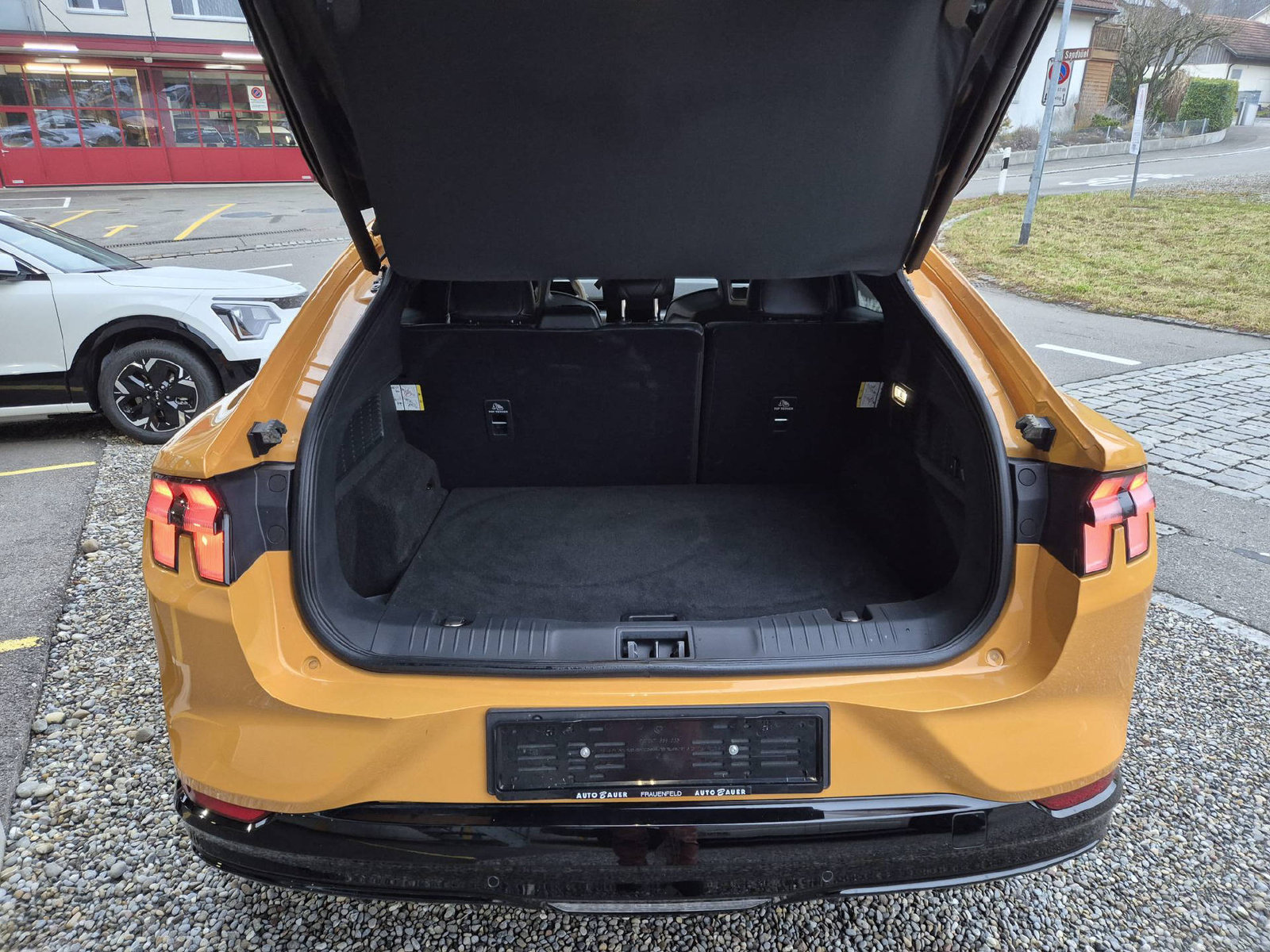 FORD Mustang Mach-E Extended GT 98 kWh AWD, Elektro, Occasion / Gebraucht, Automatik - 7