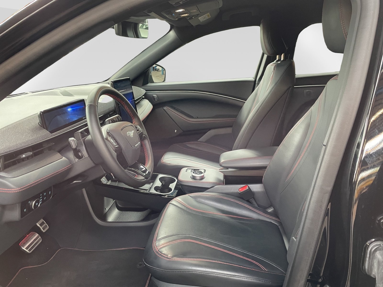 FORD Mustang Mach-E Premium AWD, Elektro, Occasion / Gebraucht, Automatik - 7