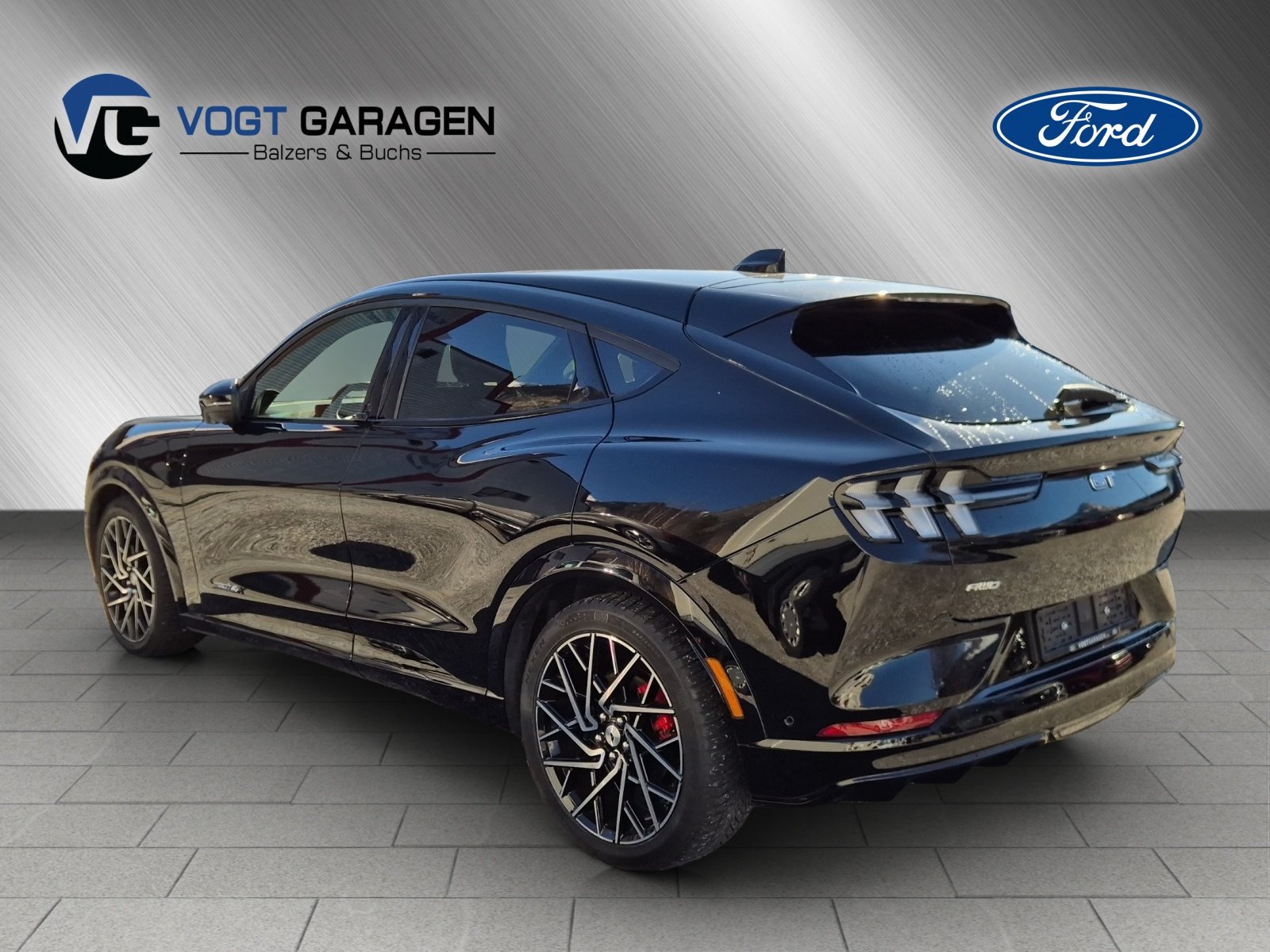 FORD Mustang Mach-E Extended GT AWD, Elettrica, Occasioni / Usate, Automatico - 4
