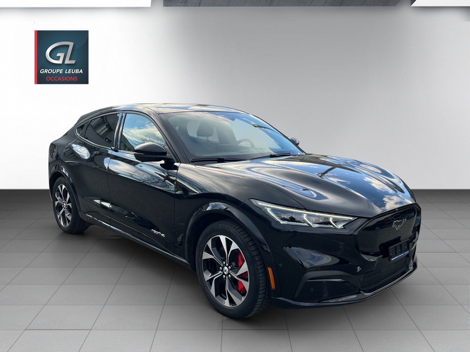 FORD Mustang MACH-E AWD 72.6 kWh
