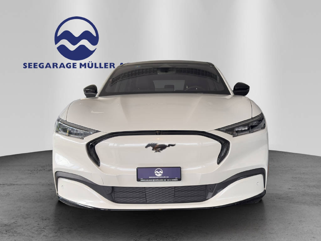 FORD Mustang Mach-E Standard AWD, Électrique, Occasion / Utilisé, Automatique - 2