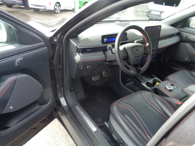 FORD Mustang Mach-E Premium AWD, Électrique, Occasion / Utilisé, Automatique - 7