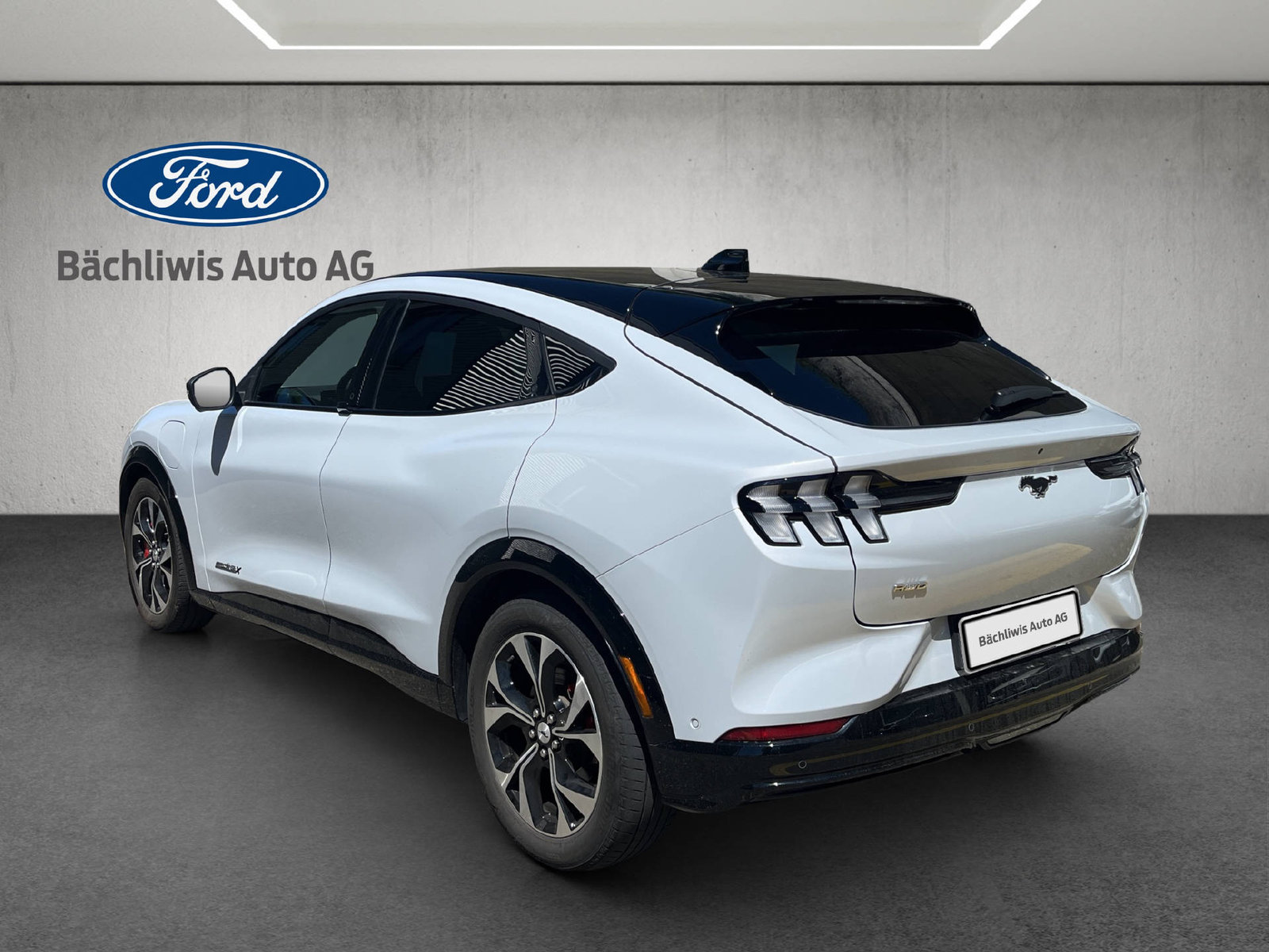 FORD Mustang Mach-E Extended AWD, Elettrica, Occasioni / Usate, Automatico - 3
