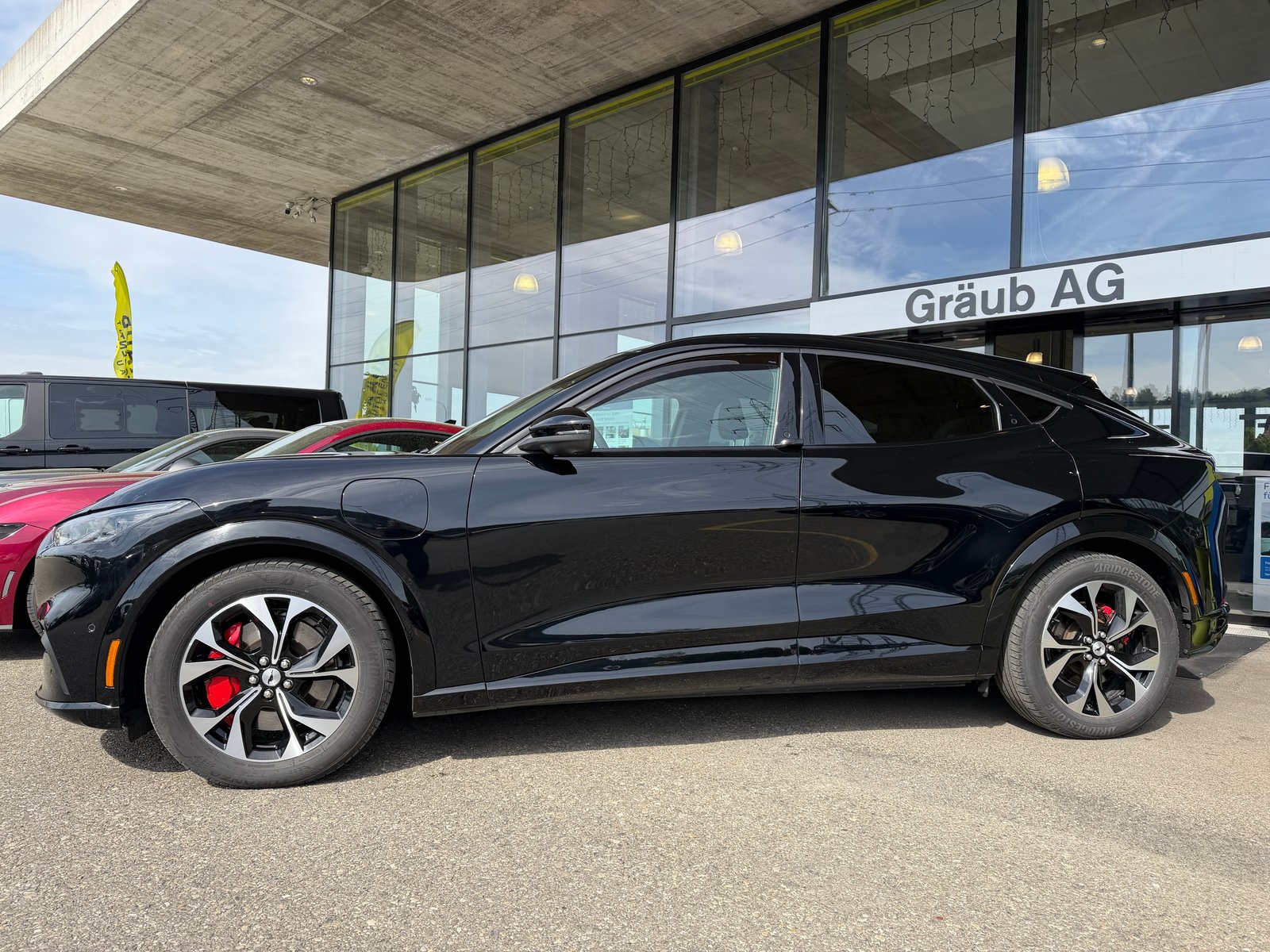 FORD Mustang MACH-E Premium AWD 88 kWh, Elettrica, Occasioni / Usate, Automatico - 4