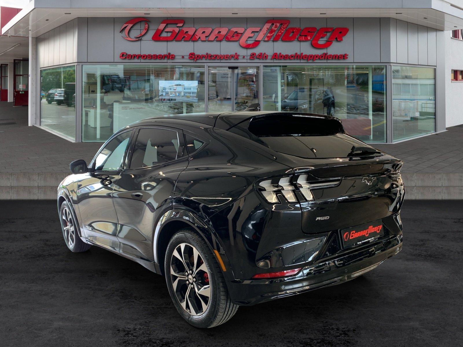 FORD Mustang Mach-E Premium AWD, Elettrica, Occasioni / Usate, Automatico - 4