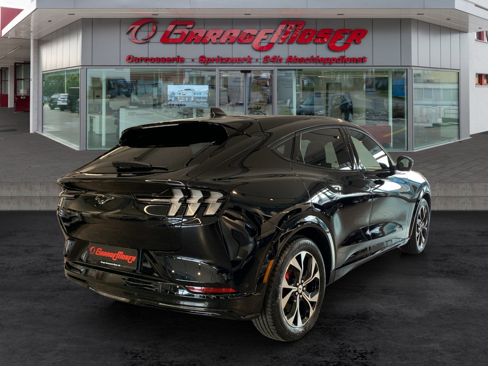 FORD Mustang Mach-E Premium AWD, Elettrica, Occasioni / Usate, Automatico - 5