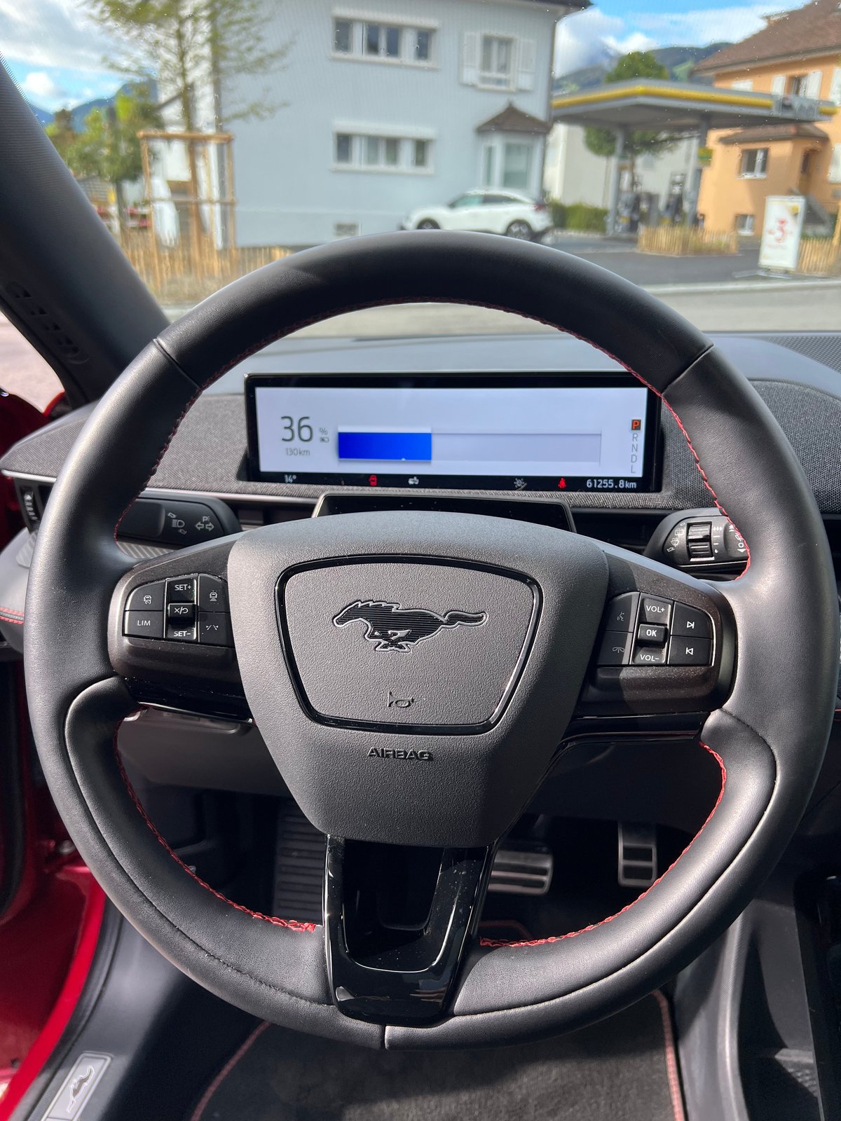 FORD Mustang MACH-E AWD 72.6 kWh, Électrique, Occasion / Utilisé, Automatique - 7