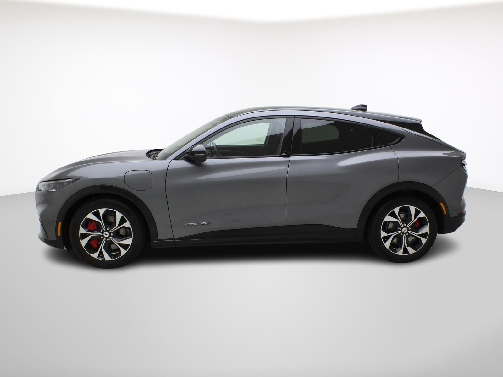 FORD Mustang Mach-E AWD 99 kWh, Elettrica, Occasioni / Usate, Automatico - 3