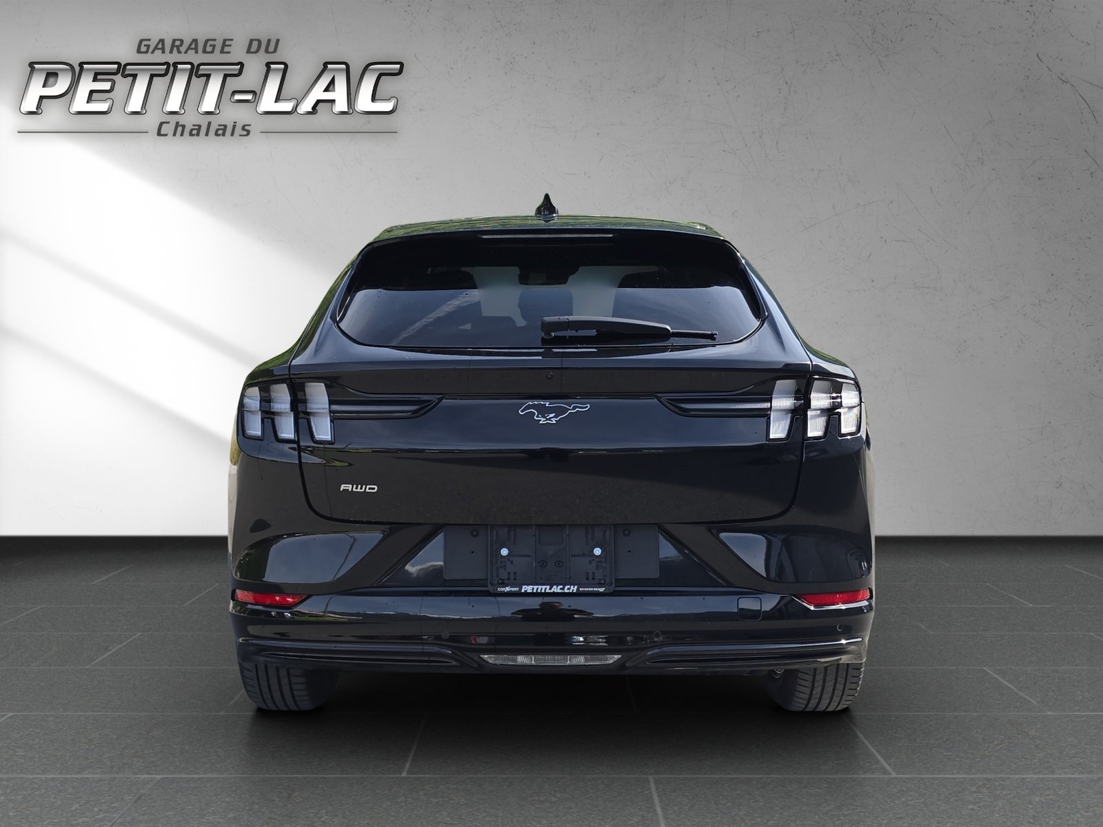 FORD Mustang MACH-E Premium AWD 88 kWh, Électrique, Occasion / Utilisé, Automatique - 5