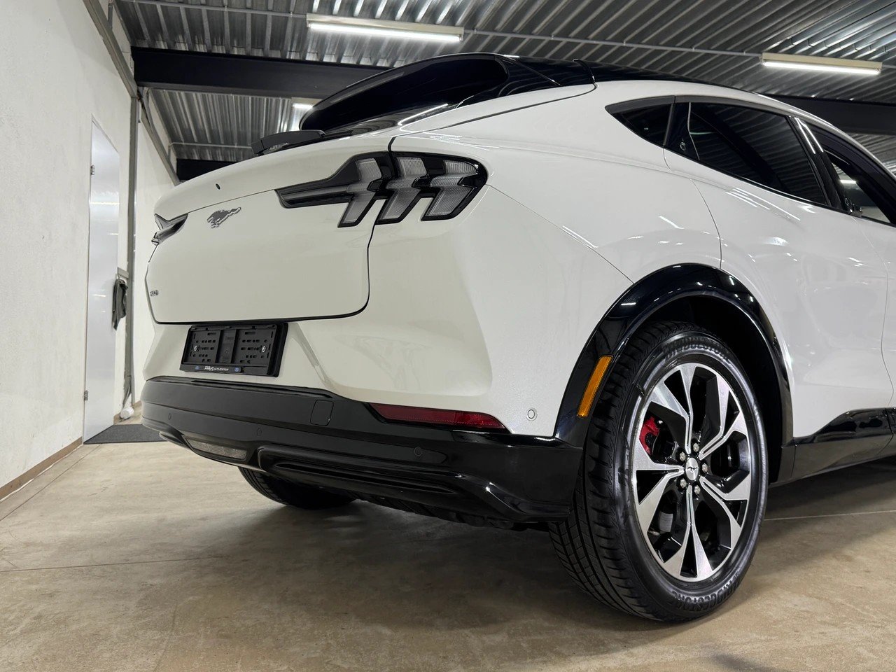FORD Mustang MACH-E Premium AWD 75kWh // Vollausstattung, Elettrica, Occasioni / Usate, Automatico - 6