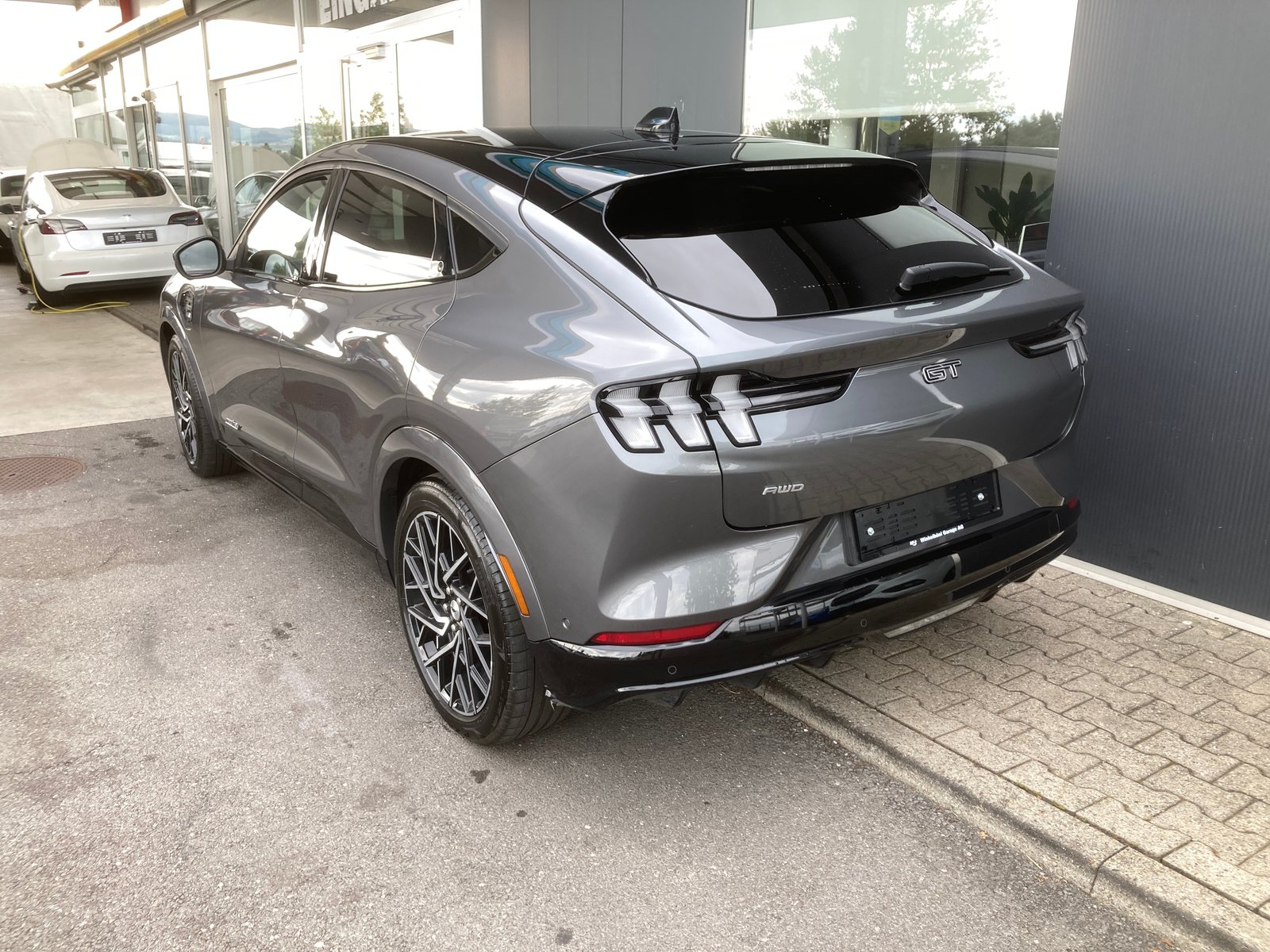 FORD Mustang MACH-E GT AWD 91 kWh, Elektro, Occasion / Gebraucht, Automatik - 2